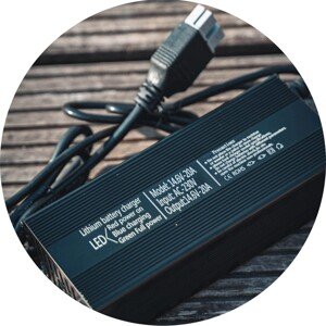 Voltacase nabíječka 12v 20a