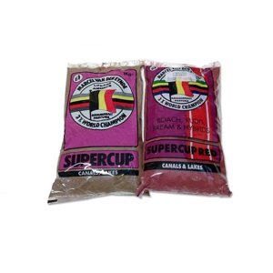 Mvde krmítková směs supercup 1 kg-black